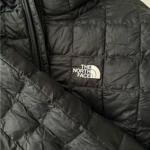 North Face Long Insulated Puffer
